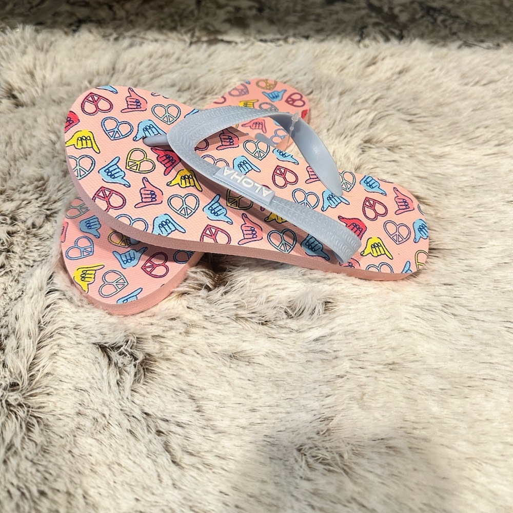 SoHa Kiki flip flops